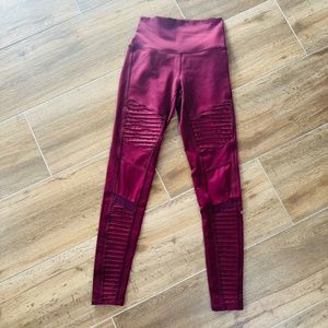 Alo burgundy maroon leggings
